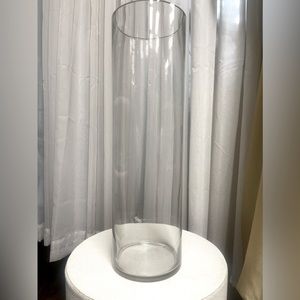 Glass cylinder vase for sale!